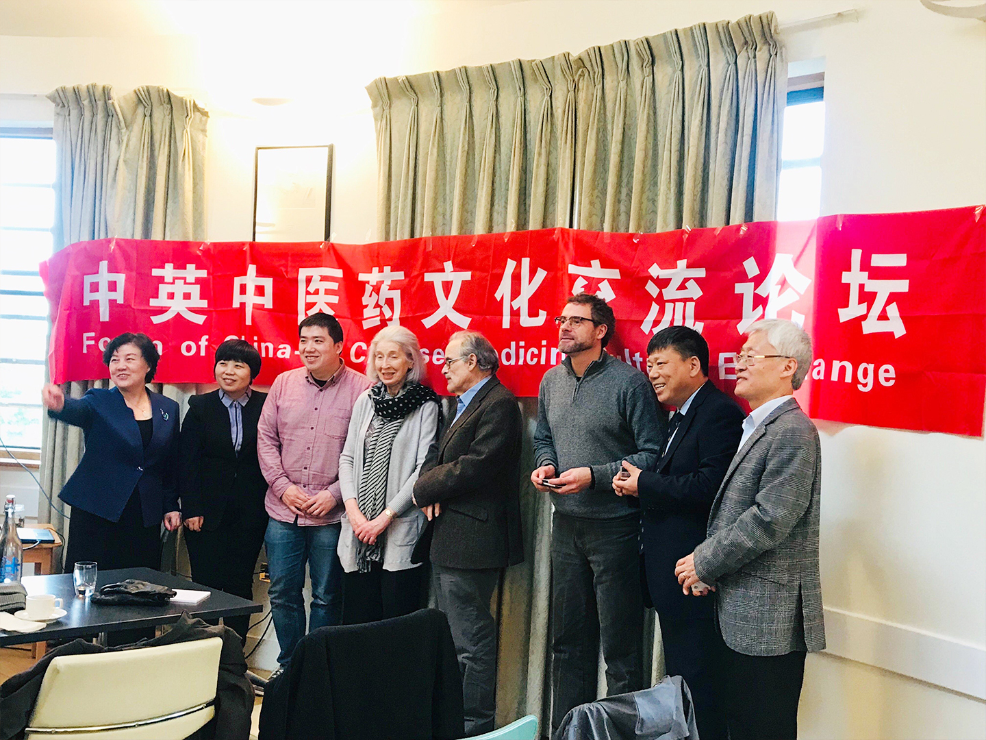  支持高校科研(图2)